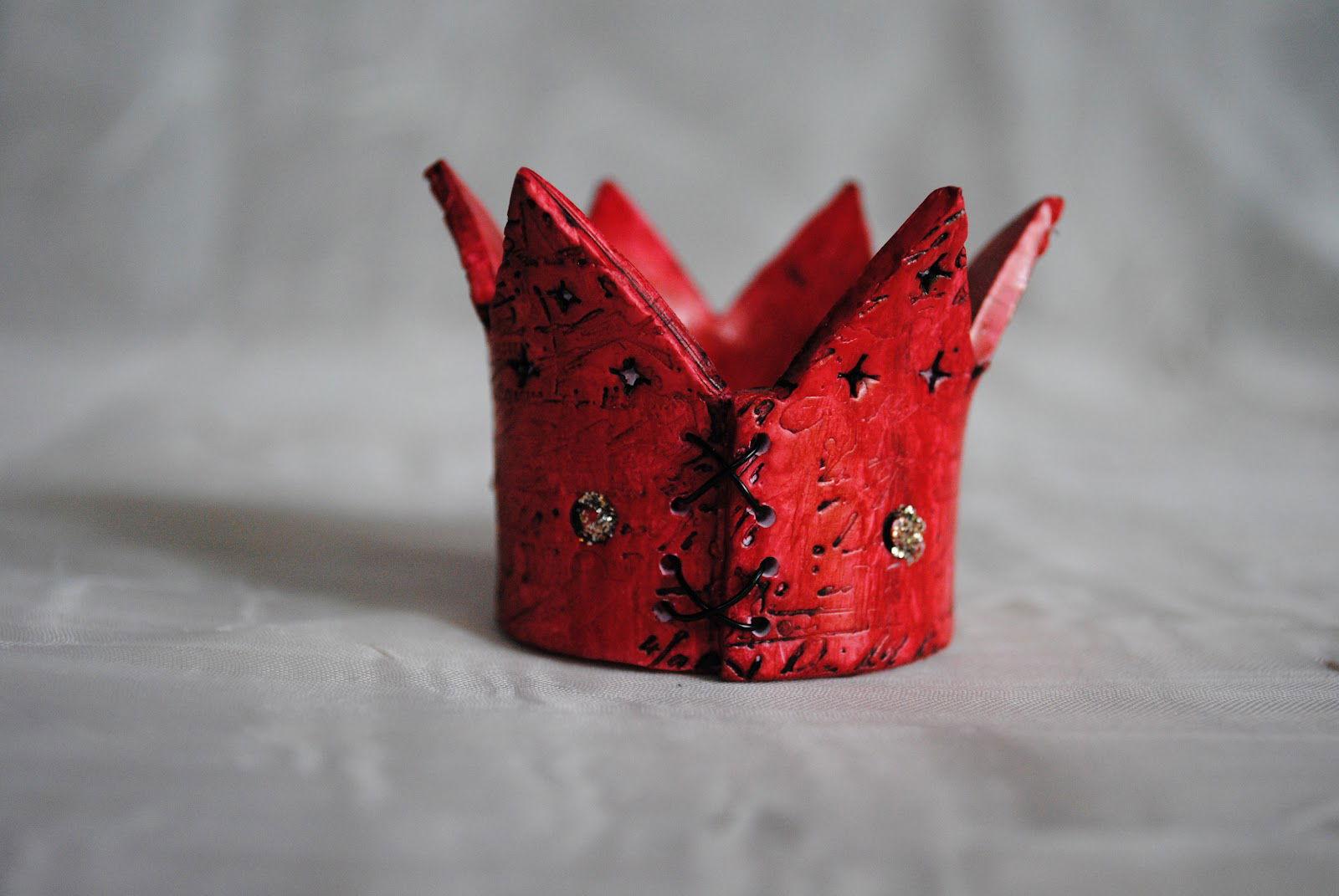 Clay Crown