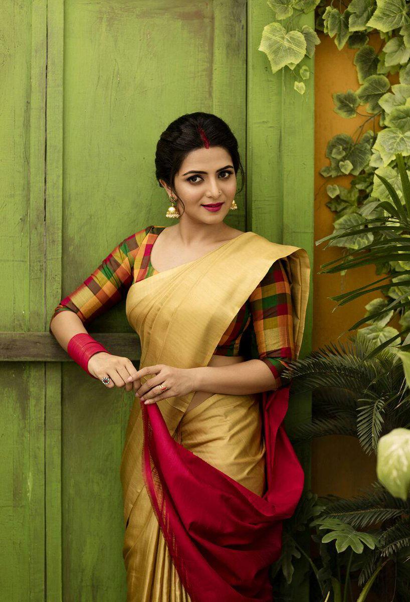 Dhivyadharshini