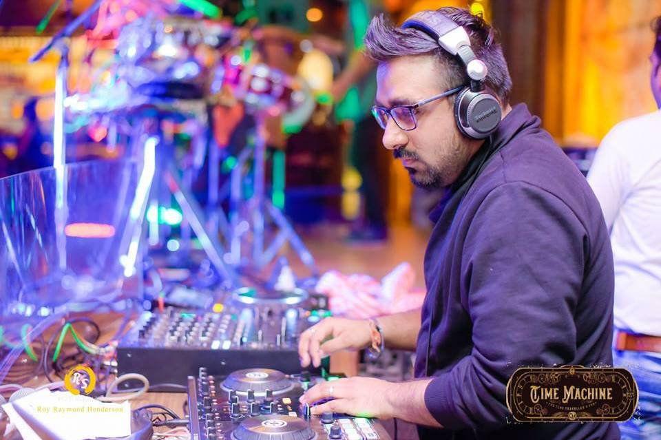 Dj Gauravv