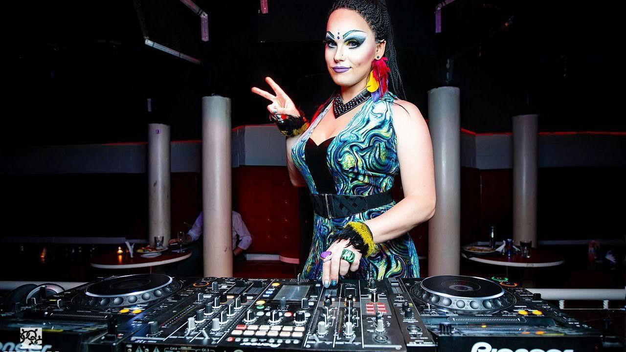 DJ Sonya