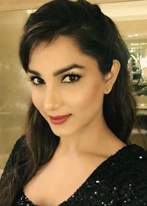 Monica Gill