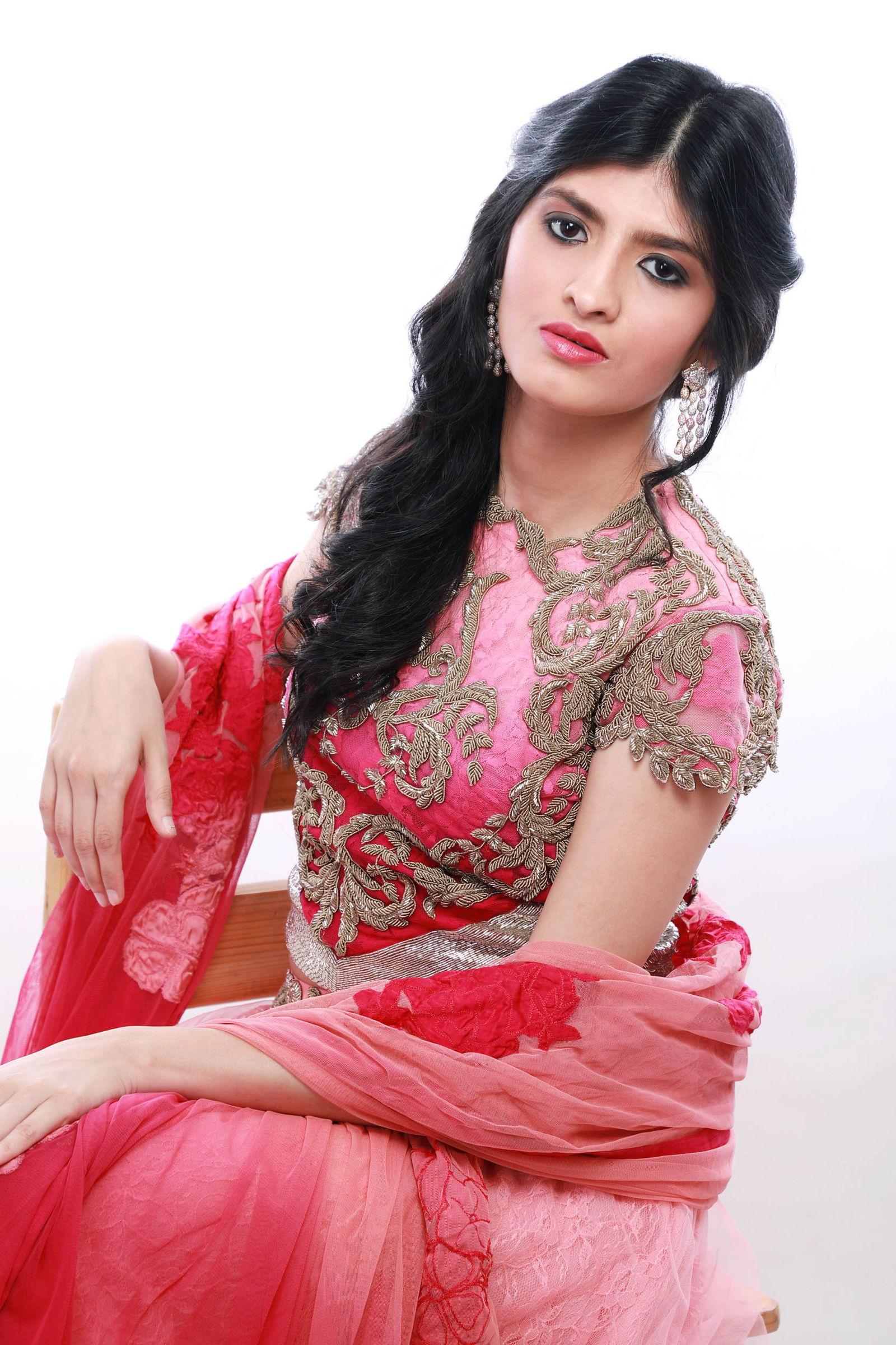 Shreya Bhandari