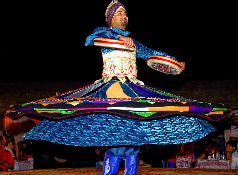 Tanoura Dancers