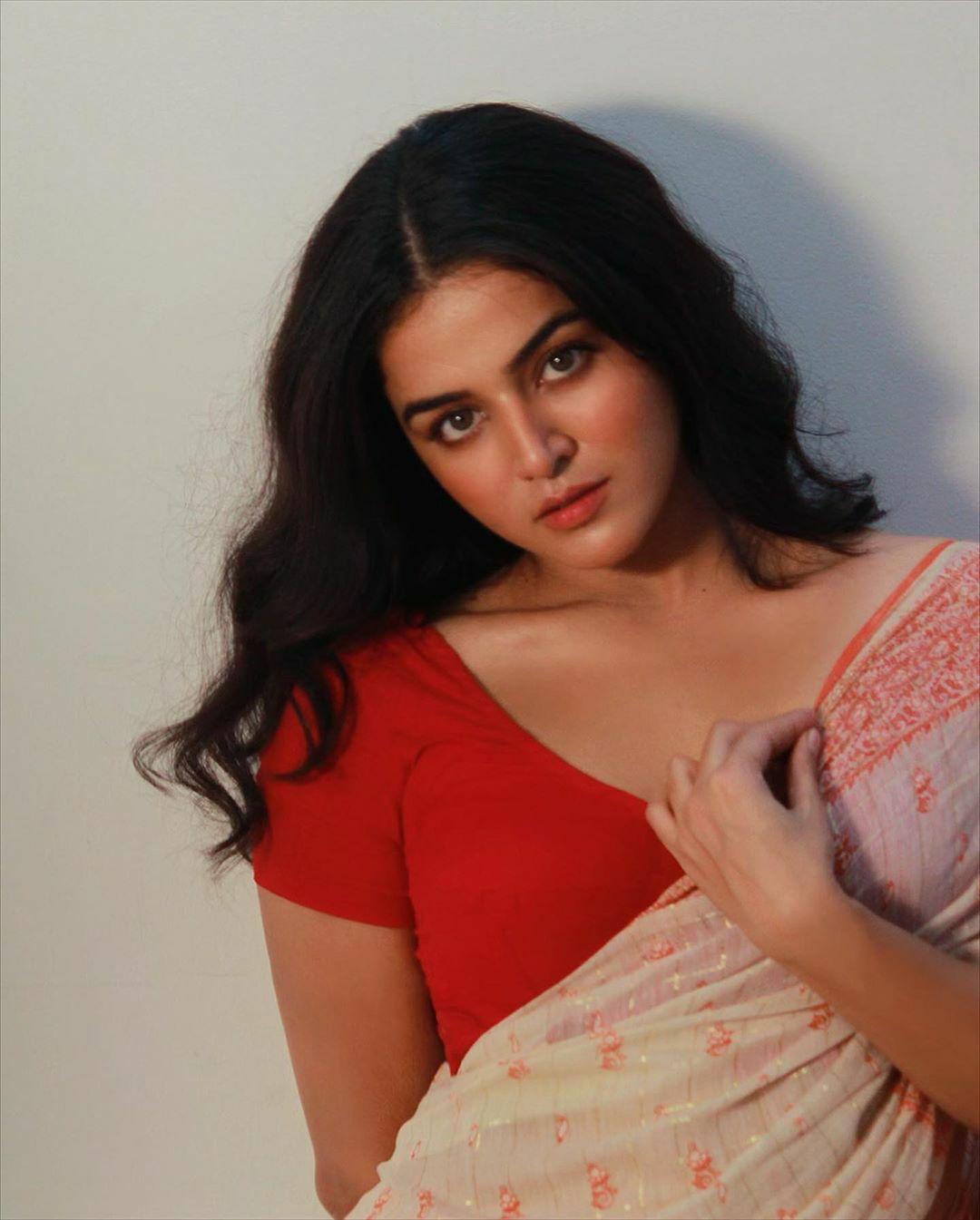 Wamiqa Gabbi